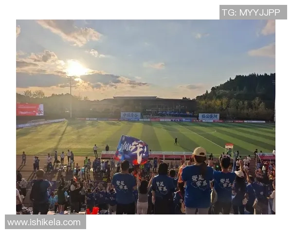 7k7k足球带你领略精彩赛事分析与实时比分更新，尽享足球盛宴的乐趣与激情